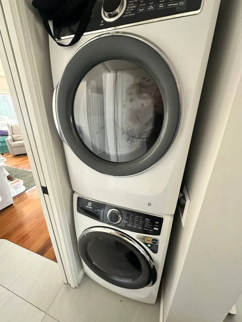 Electrolux laundry pair repaired in a North County home